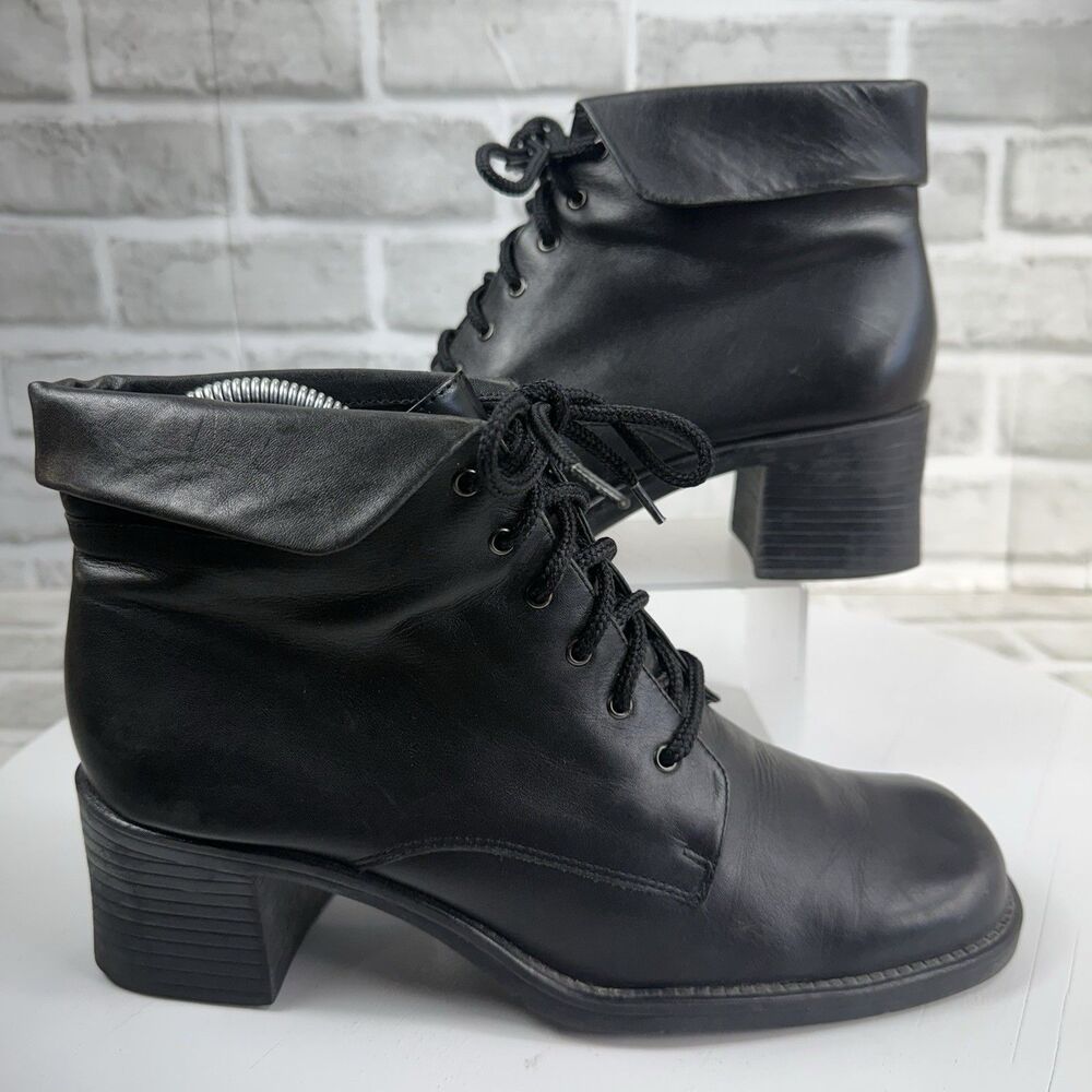 JG HOOK Lacey Women’s 8 Black Leather Vintage Y2K Lace Up Ankle Boots